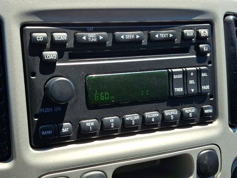 Used 2007 Ford Escape XLT FWD image 18