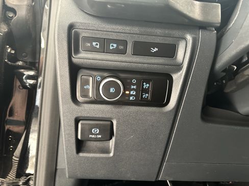 Used 2023 Ford F150 XLT w/ Equipment Group 302A High image 21