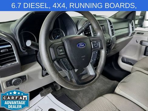 Used 2017 Ford F250 XLT w/ XLT Value Package AWD/4WD image 9