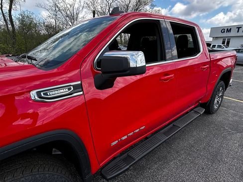 New 2026 GMC Sierra 1500 SLE w/ Preferred Package AWD/4WD image 29