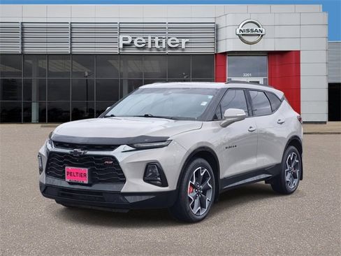 Used 2021 Chevrolet Blazer RS w/ Enhanced Convenience Package image 3