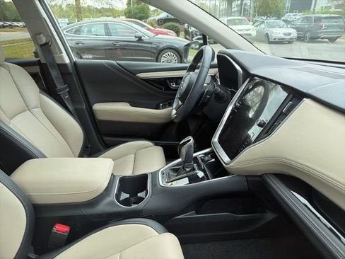 Used 2024 Subaru Outback Limited image 15
