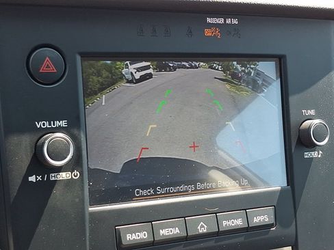 Certified 2024 Subaru Outback AWD/4WD image 17