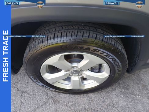 Used 2019 Jeep Compass Latitude w/ Popular Equipment Group AWD/4WD image 26