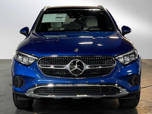 New 2025 Mercedes-Benz GLC 300 4MATIC image 3