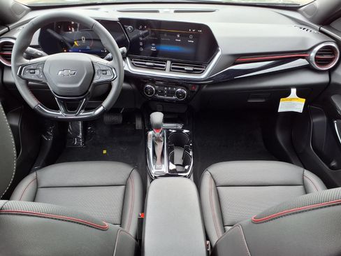 New 2026 Chevrolet Trax RS w/ Sunroof Package FWD image 10