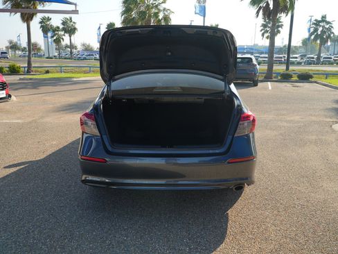 Used 2024 Honda Civic Sport image 7