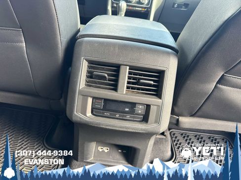 Used 2019 Volkswagen Atlas SEL image 17