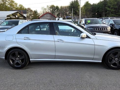 Used 2014 Mercedes-Benz E 350 4MATIC Sedan image 18