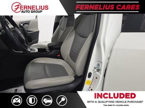 Used 2019 Toyota RAV4 Limited w/ Limited Grade Weather Package image 16