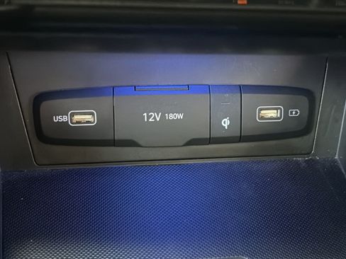 Certified 2024 Hyundai Tucson Limited FWD image 19