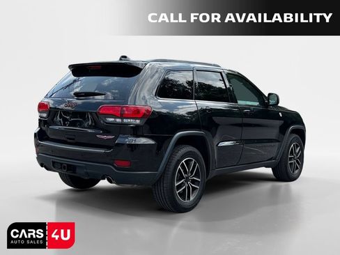 Used 2021 Jeep Grand Cherokee Trailhawk w/ Premium Lighting Group AWD/4WD image 7