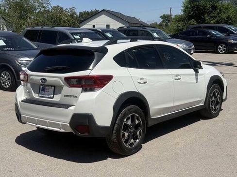 Used 2020 Subaru Crosstrek 2.0i Premium w/ Moonroof Package 2 AWD/4WD image 4