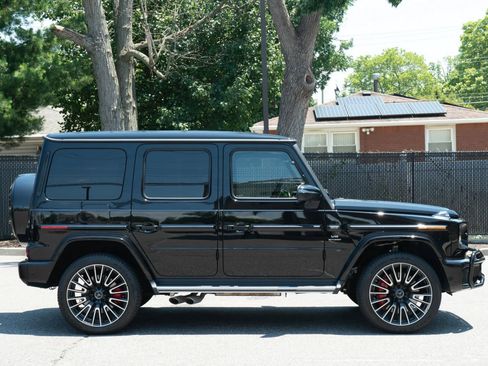 Used 2025 Mercedes-Benz G 63 AMG 4MATIC image 33