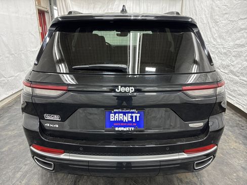 Certified 2024 Jeep Grand Cherokee Summit AWD/4WD image 9