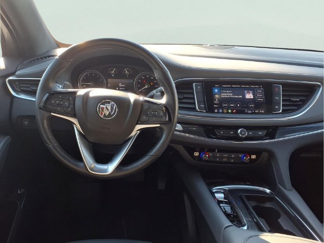 Certified 2023 Buick Enclave Essence w/ Sport Touring Edition FWD image 4