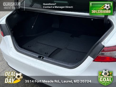 Used 2024 Toyota Camry LE FWD image 20