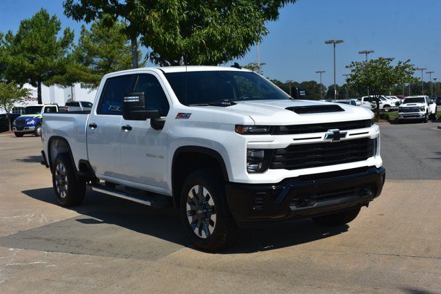 New 2026 Chevrolet Silverado 2500 Custom w/ Custom Value Package AWD/4WD image 3