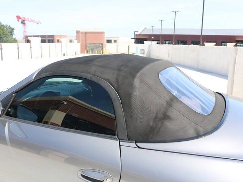 Used 2002 Porsche Boxster RWD image 36
