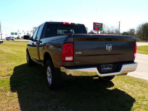 Used 2016 RAM 1500 Classic SLT image 5