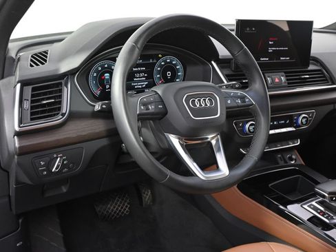 Used 2022 Audi Q5 2.0T Premium Plus AWD/4WD image 11