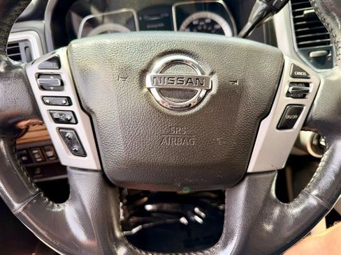 Used 2016 Nissan Titan SL AWD/4WD image 16