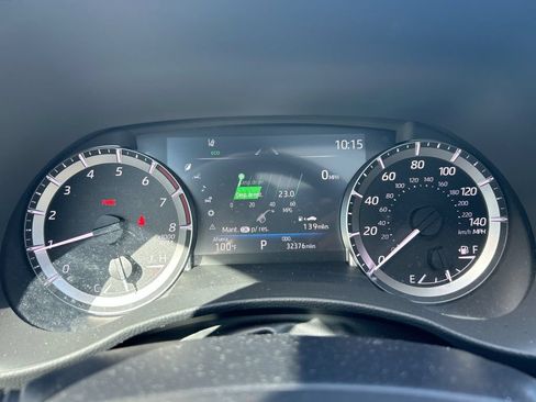Used 2024 Toyota Highlander XSE FWD image 21