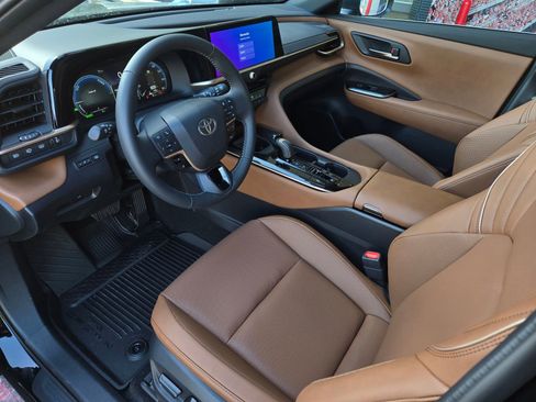 New 2026 Toyota Crown Signia AWD/4WD image 7