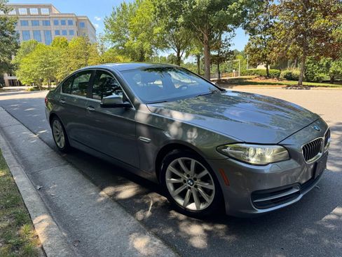 Used 2014 BMW 535d xDrive AWD/4WD image 2