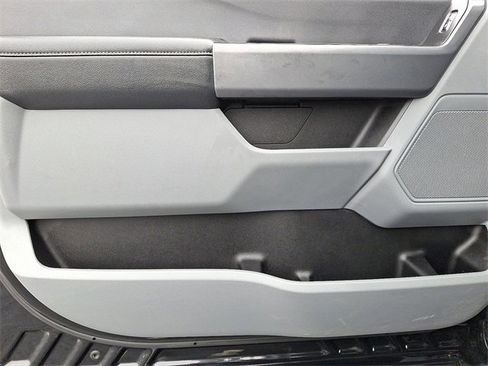 Used 2023 Ford F250 XL w/ STX Appearance Package image 13