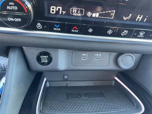 Used 2024 Nissan Rogue Platinum w/ Platinum Premium Package image 22