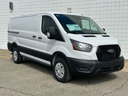 New 2025 Ford Transit 350 Low Roof image 24