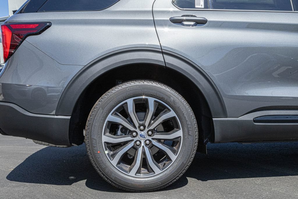 Used 2026 Ford Explorer ST-Line AWD/4WD image 12