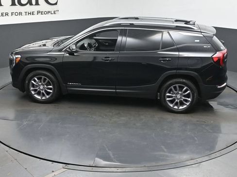 Used 2023 GMC Terrain SLT FWD image 44