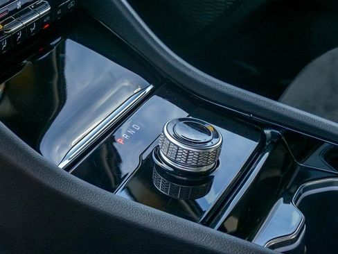 Used 2023 Jeep Grand Cherokee L Laredo image 19