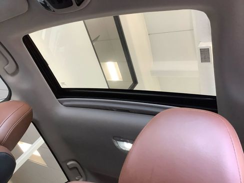 Used 2020 Subaru Outback Touring w/ Tech Package 2 image 24