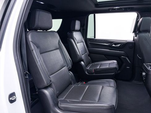 Used 2023 GMC Yukon XL Denali w/ Max Trailering Package image 38