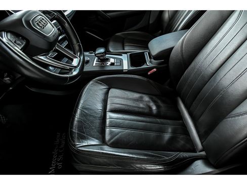 Used 2018 Audi Q5 2.0T Premium w/ Convenience Package AWD/4WD image 12
