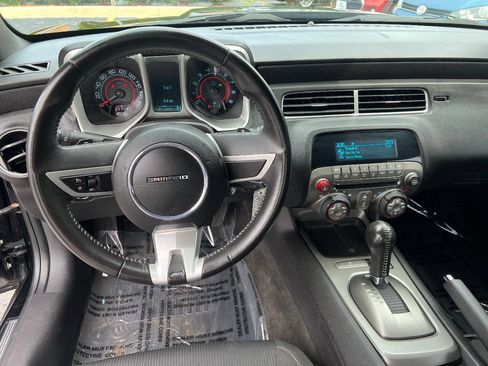 Used 2010 Chevrolet Camaro SS w/ RS Package RWD image 27