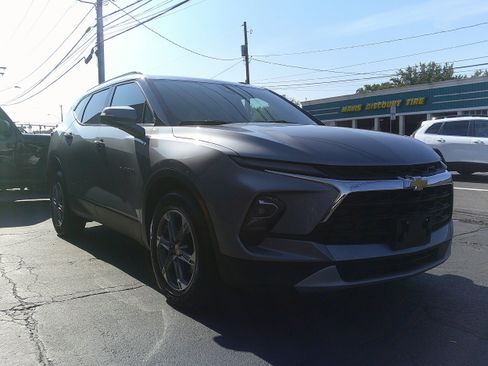 Used 2023 Chevrolet Blazer LT image 7