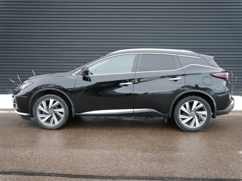 Used 2019 Nissan Murano SL image 2