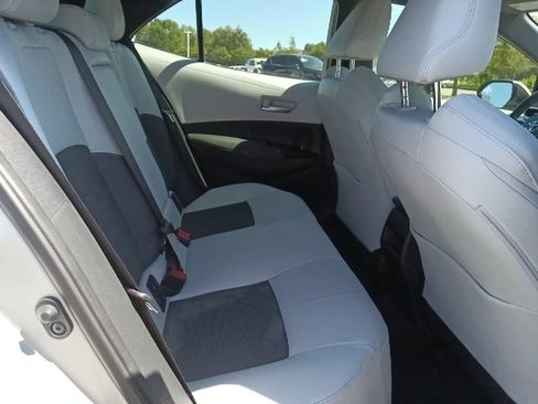 Used 2022 Toyota Corolla XSE FWD image 29