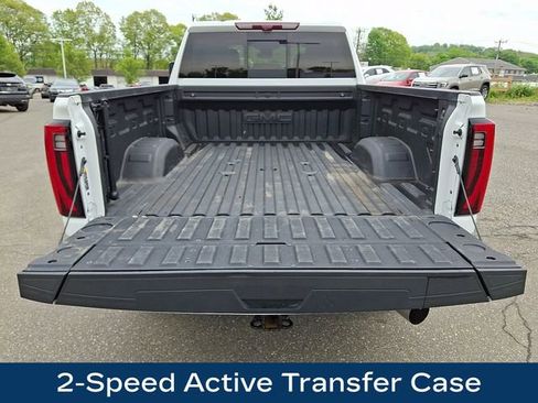 Used 2025 GMC Sierra 2500 Denali w/ Denali Reserve Package AWD/4WD image 32