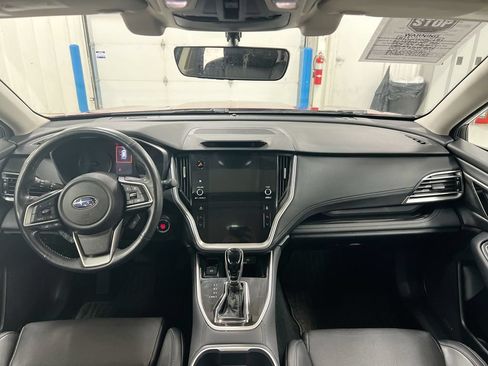 Used 2022 Subaru Outback Limited AWD/4WD image 10