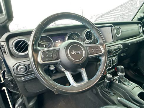 Used 2022 Jeep Wrangler Unlimited Rubicon 4xe w/ Cold Weather Group image 12