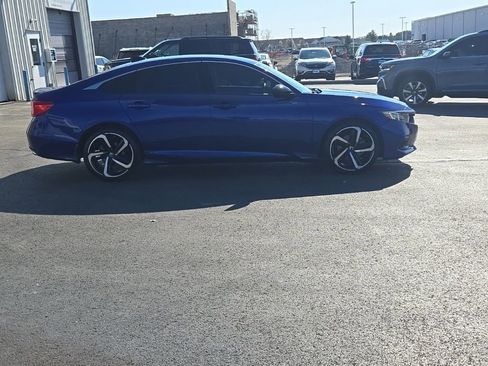 Used 2022 Honda Accord Sport Special Edition image 9