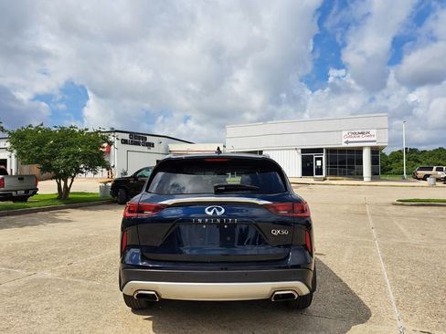 Used 2023 INFINITI QX50 Luxe FWD image 6