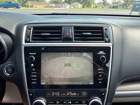 Used 2019 Subaru Outback 2.5i Limited AWD/4WD image 30
