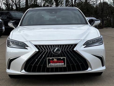 Used 2022 Lexus ES 350 Ultra Luxury image 7