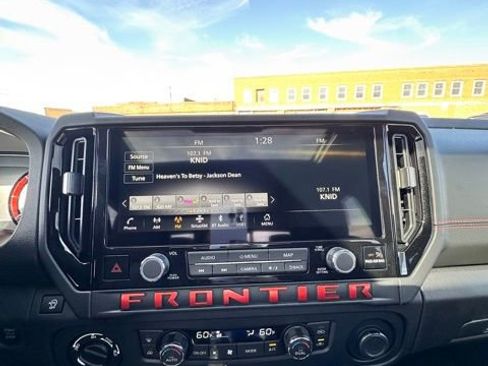 New 2026 Nissan Frontier PRO-4X w/ Pro Premium Package AWD/4WD image 15